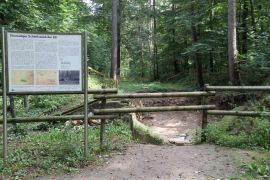 Ehemaliger Schießstand der SS in Wewelsburg (Foto: Lina Loos für das Kreismuseum Wewelsburg)